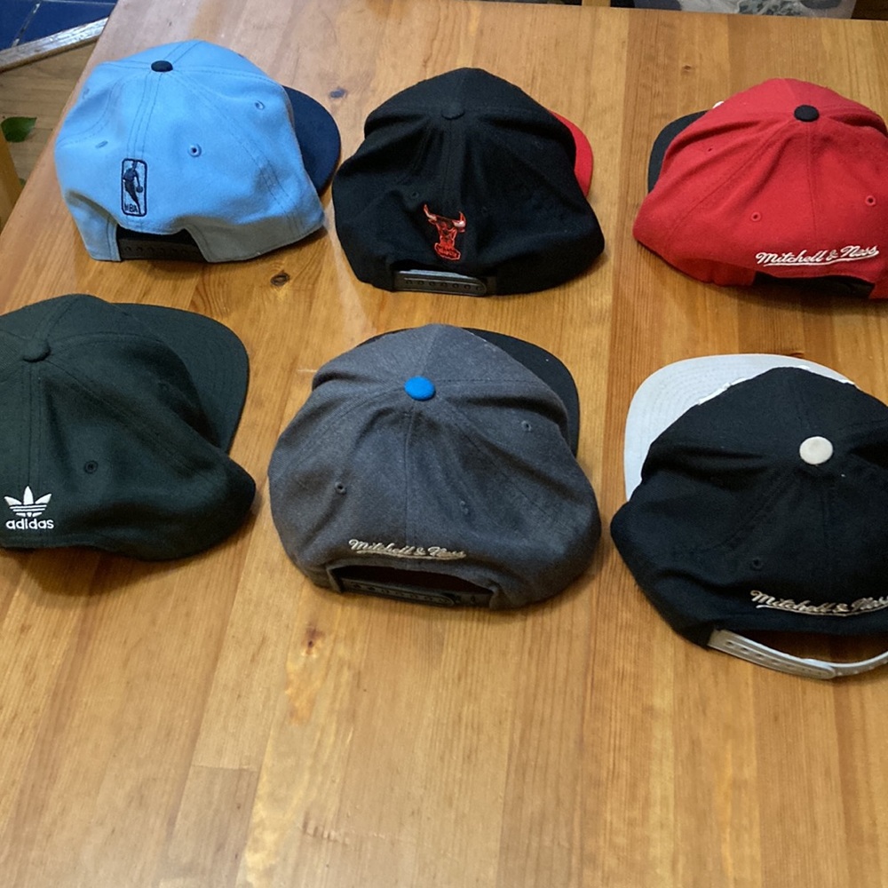 Mitchell & Ness Hat Bundle - image 2